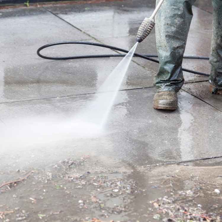 Cleaning services in Seguin, TX